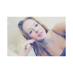 Meet your Posher, Briana